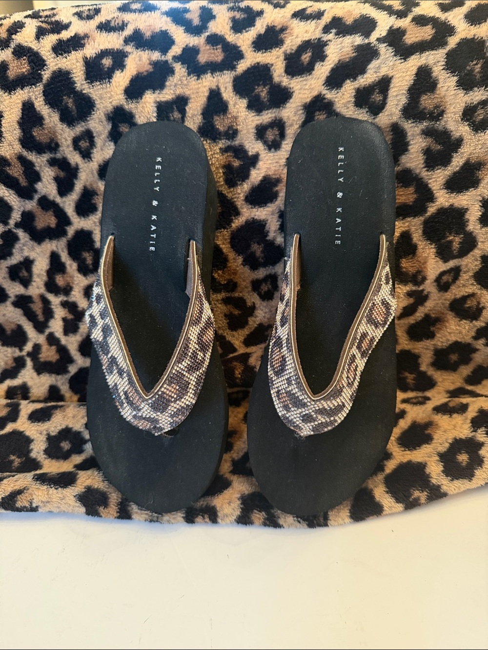 Kelly & Katie Black Flip Flop Sandals with Neutral Patterned Straps